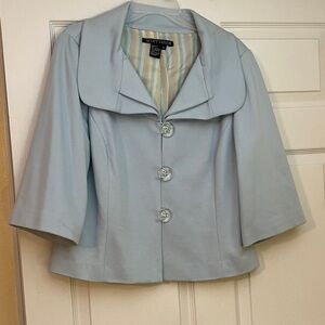 Elegant Light Blue Blazer with Large Buttons